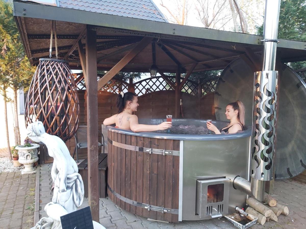 Domek U Szajnosi Villa Boguslawiec Exteriör bild