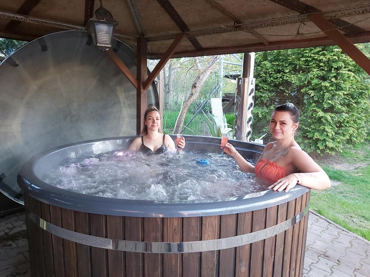 Domek U Szajnosi Villa Boguslawiec Exteriör bild