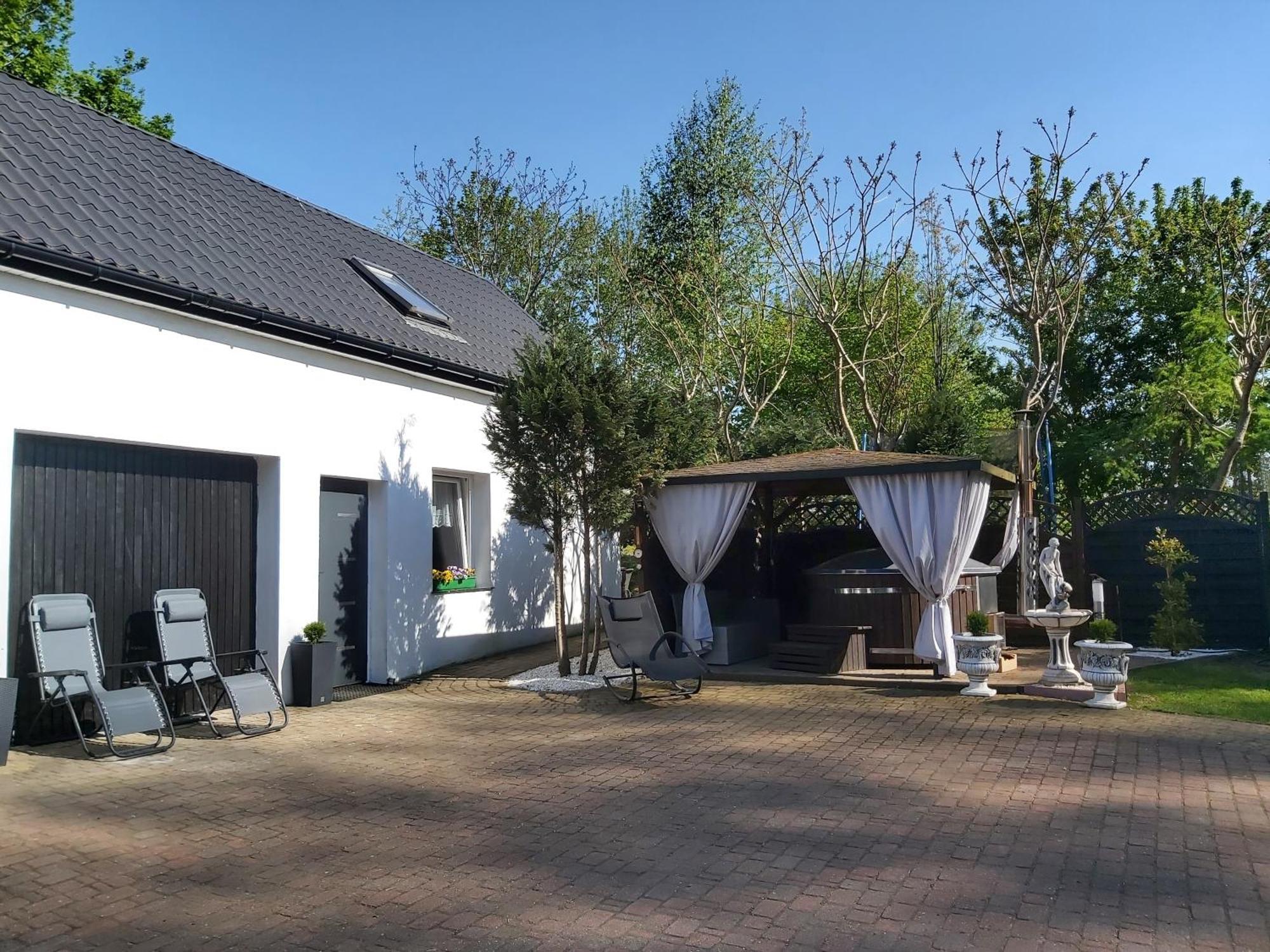 Domek U Szajnosi Villa Boguslawiec Exteriör bild